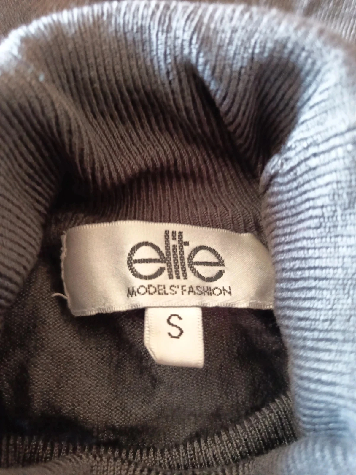 Grey Elite Roll-Up Sweater – photo 4